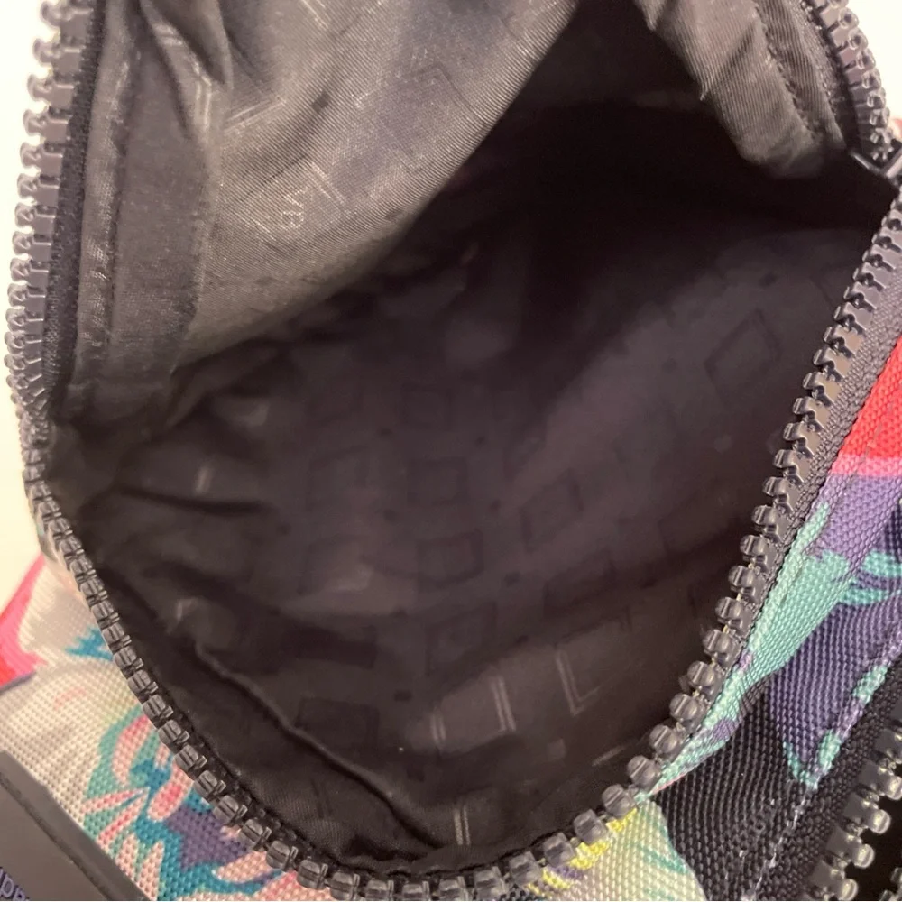 Vera Bradley ReActive Mini Sling Backpack‎ Crossbody Belt Bag Watermelon Floral
